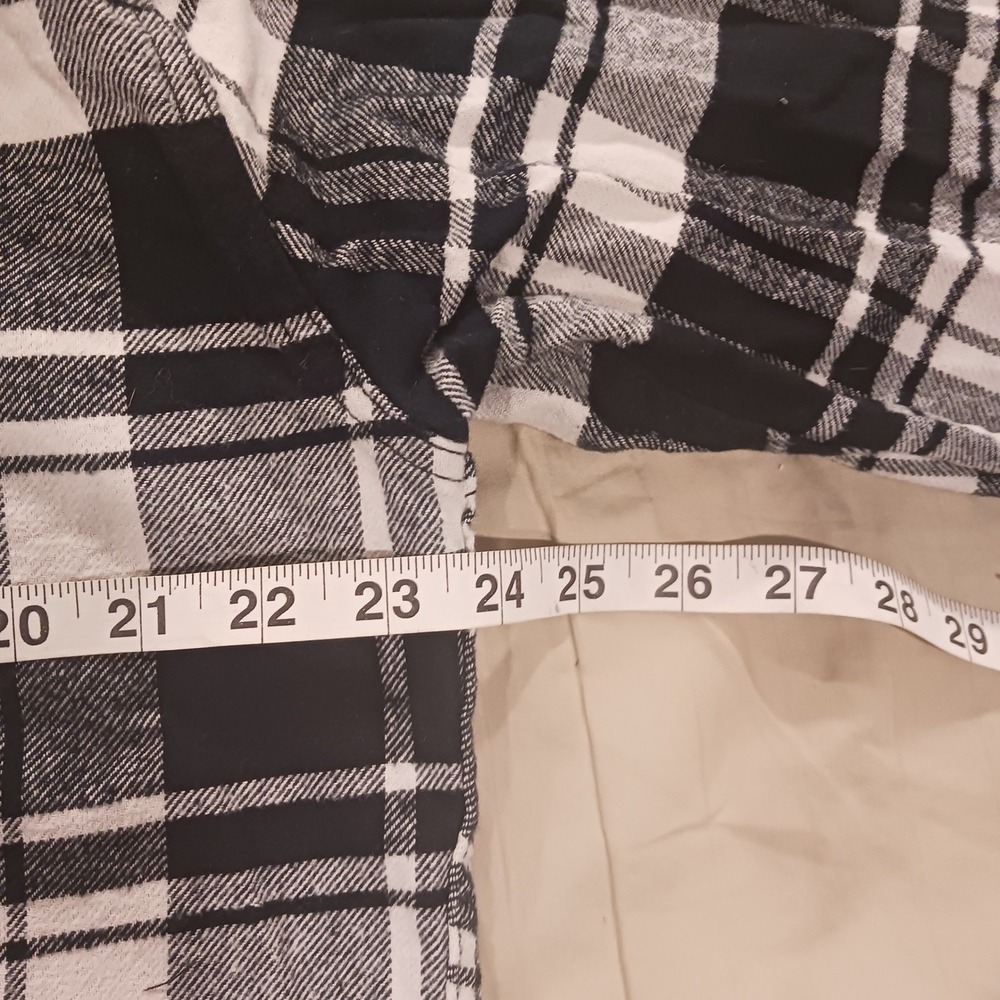 Jachs Mens L Plaid Heritage Flannel Button Down Shirt Black White Outdoor Biker - Picture 6 of 7